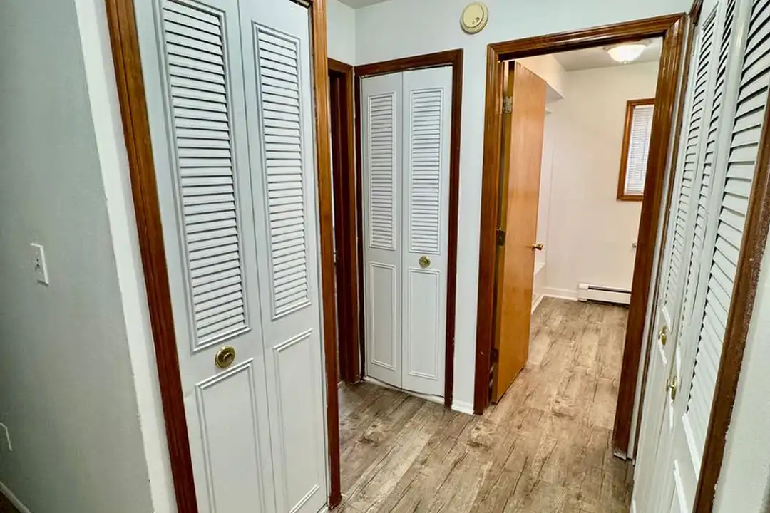 2811 Golfside Rd unit 31 - More