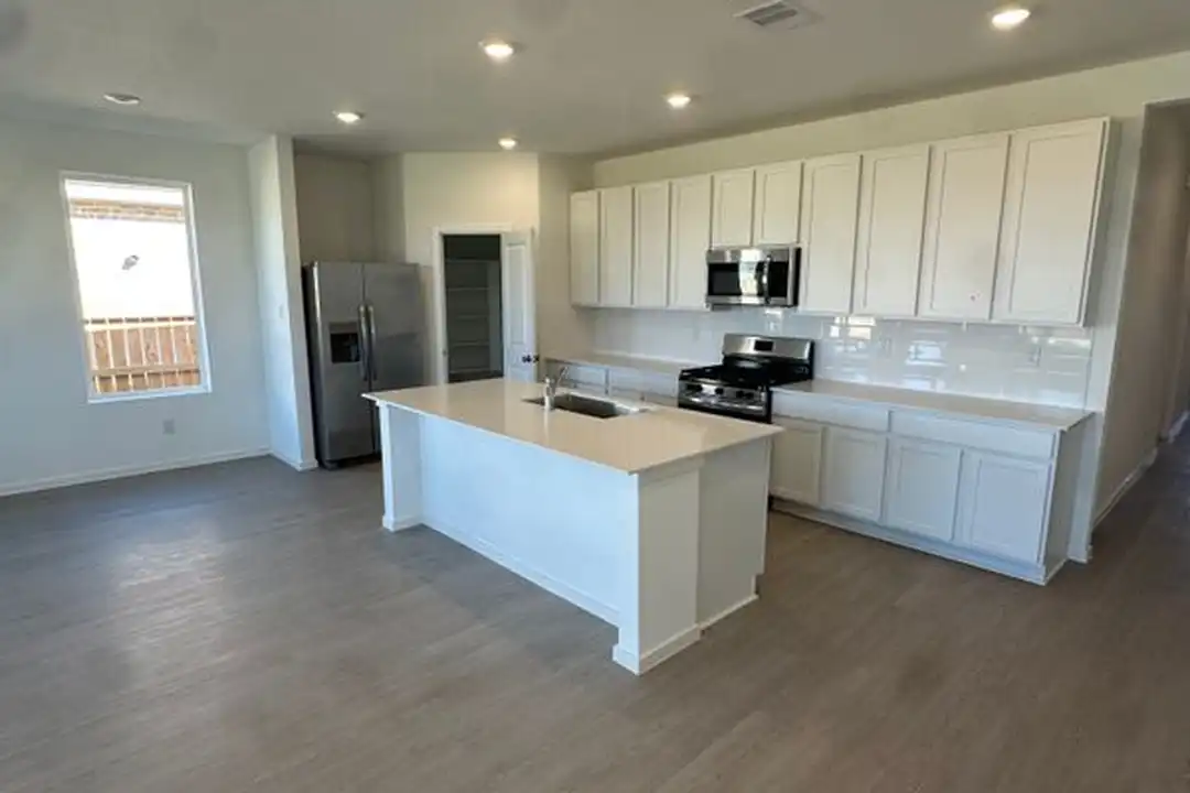 830 Heaven Dr - View 3
