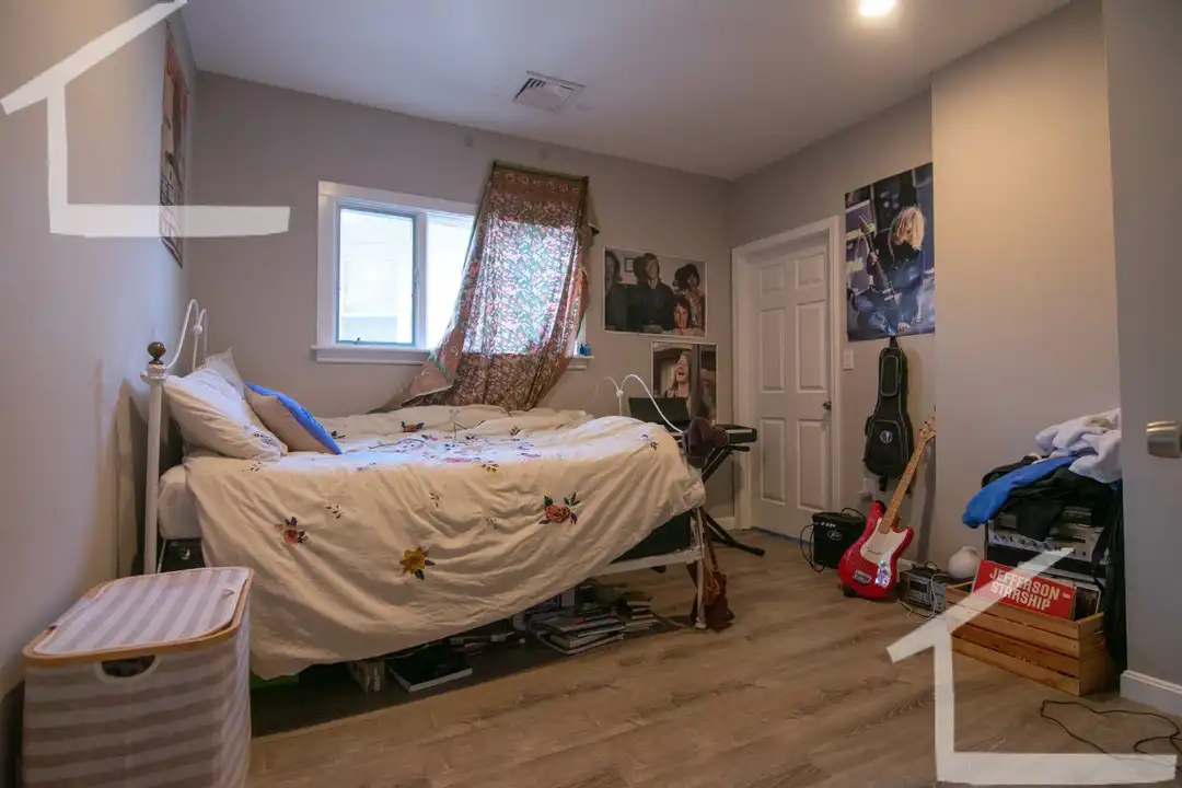 43 Long Ave – pohled 2