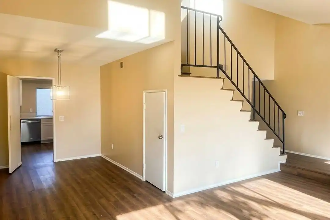 1538 Via Del Rio - View 3