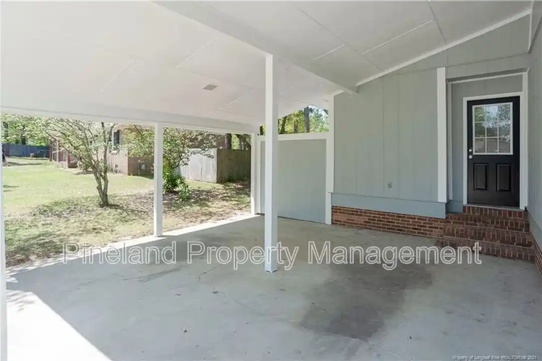 2012 Lakemeadow Dr - View 2