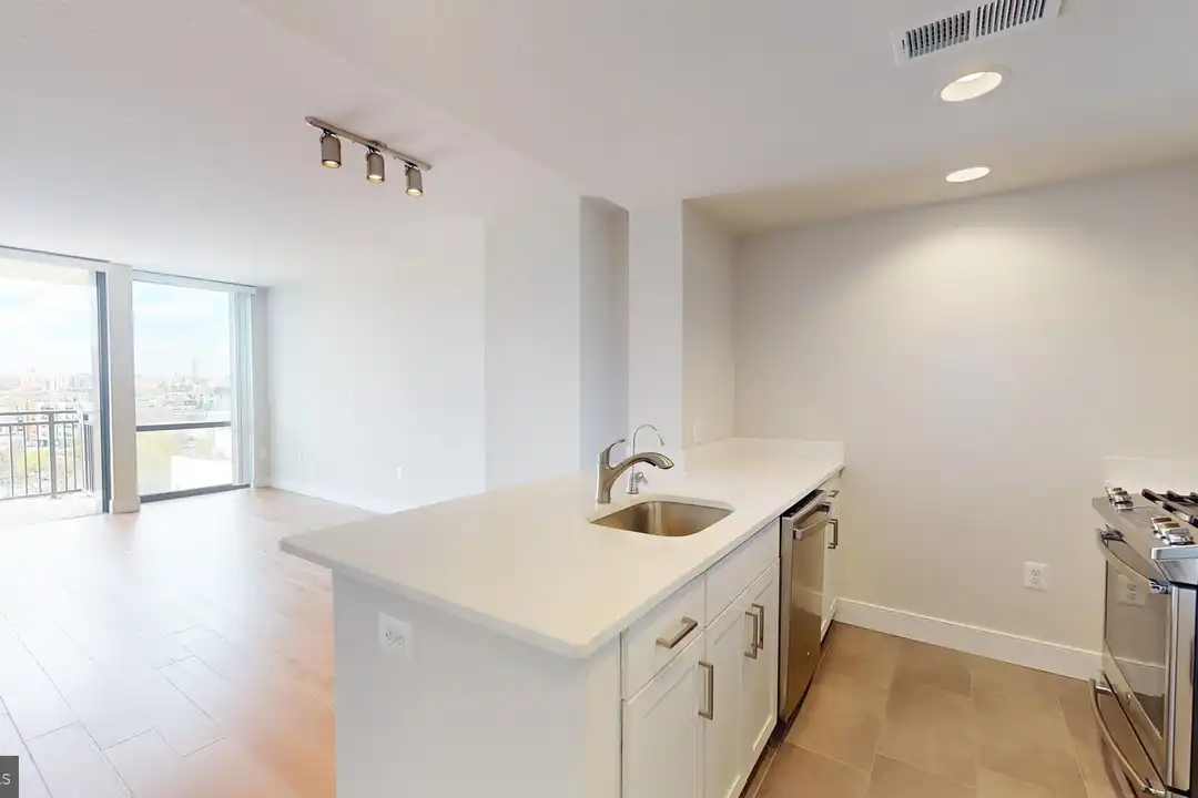50 Florida Ave NE #823 - View 3