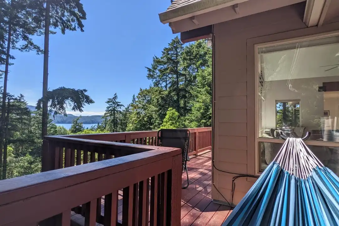 227 Bromley Dr - More