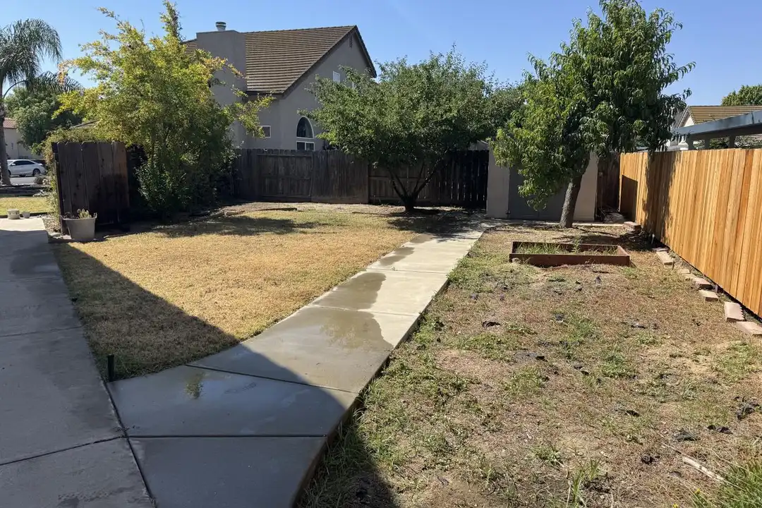 3855 Ramin Dr - View 5