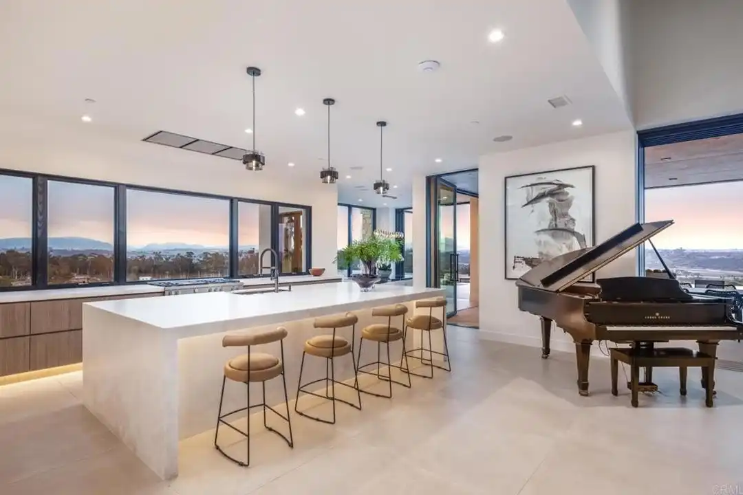 15575 Las Planideras - View 3