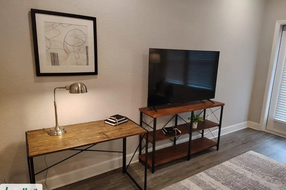 1112 SW 148th Dr unit 1112 - View 2