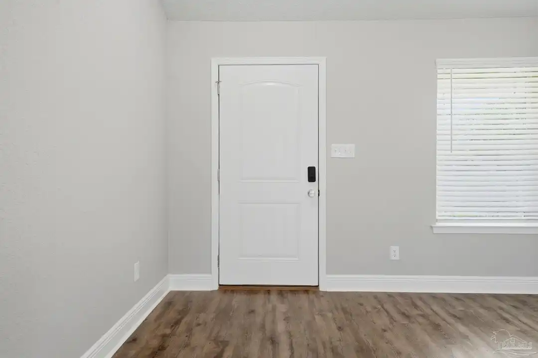 1454 Windy Ln - View 5