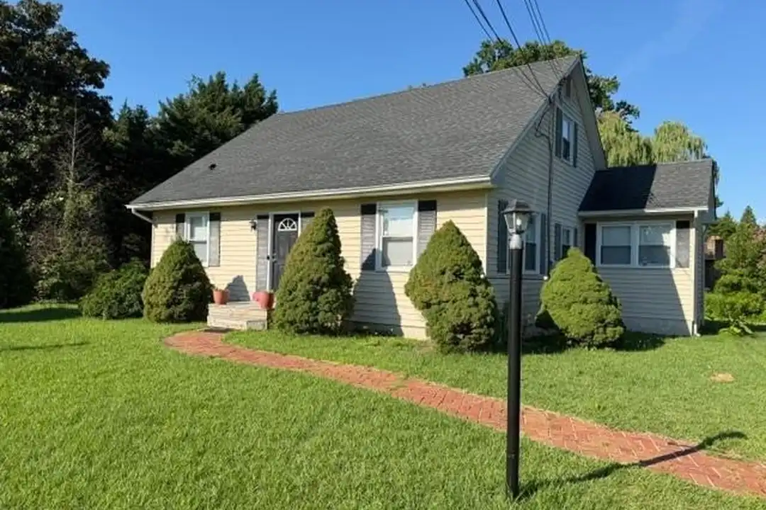 68 Sycamore Ln – photo 1