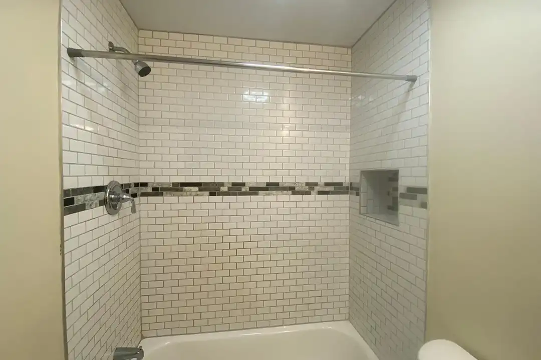 Apartment in Philadelphia - View 5