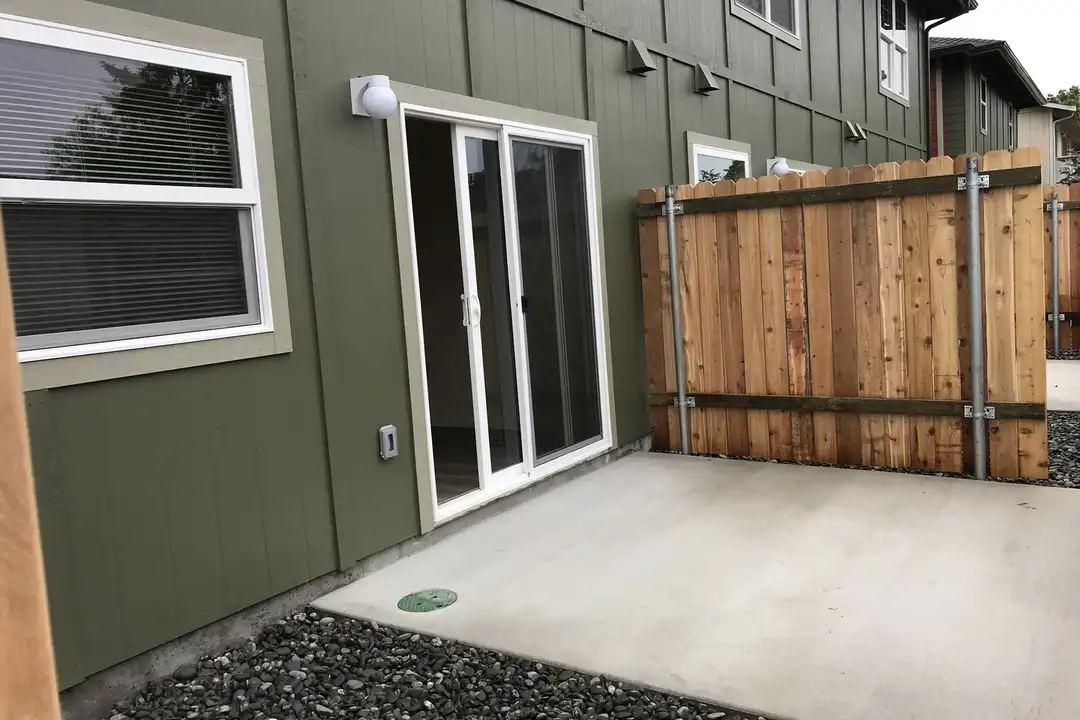 2758 Central Ave unit C - More
