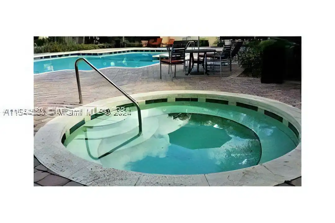 5760 Rock Island Rd - View 4