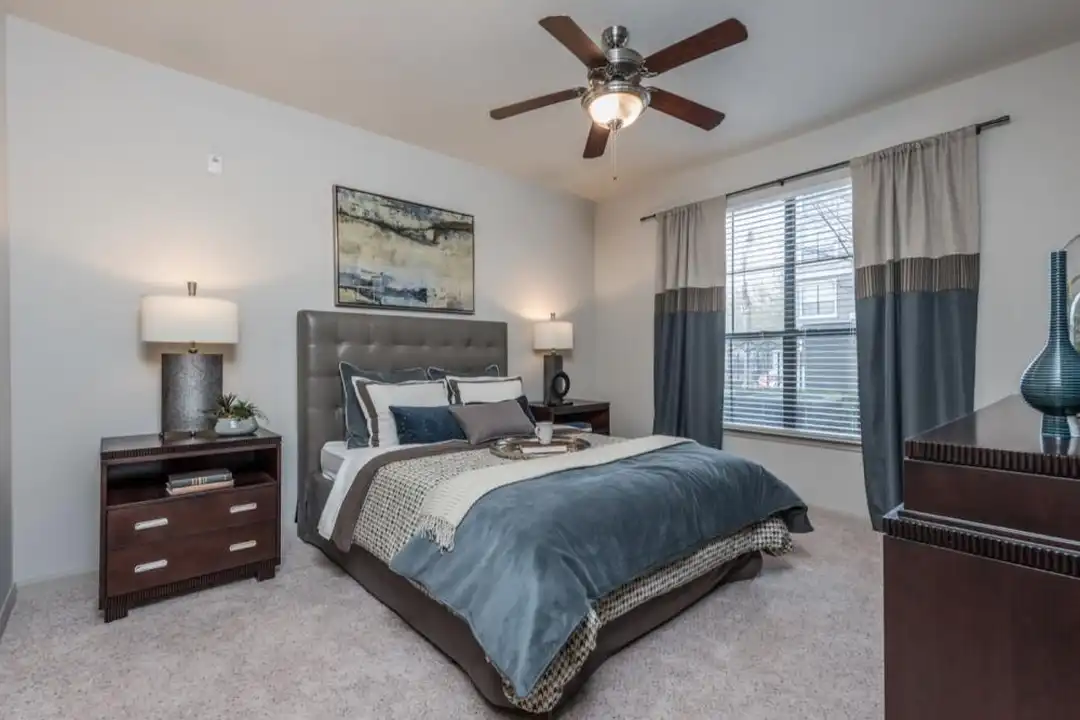 8331 Braesmain Dr - View 3