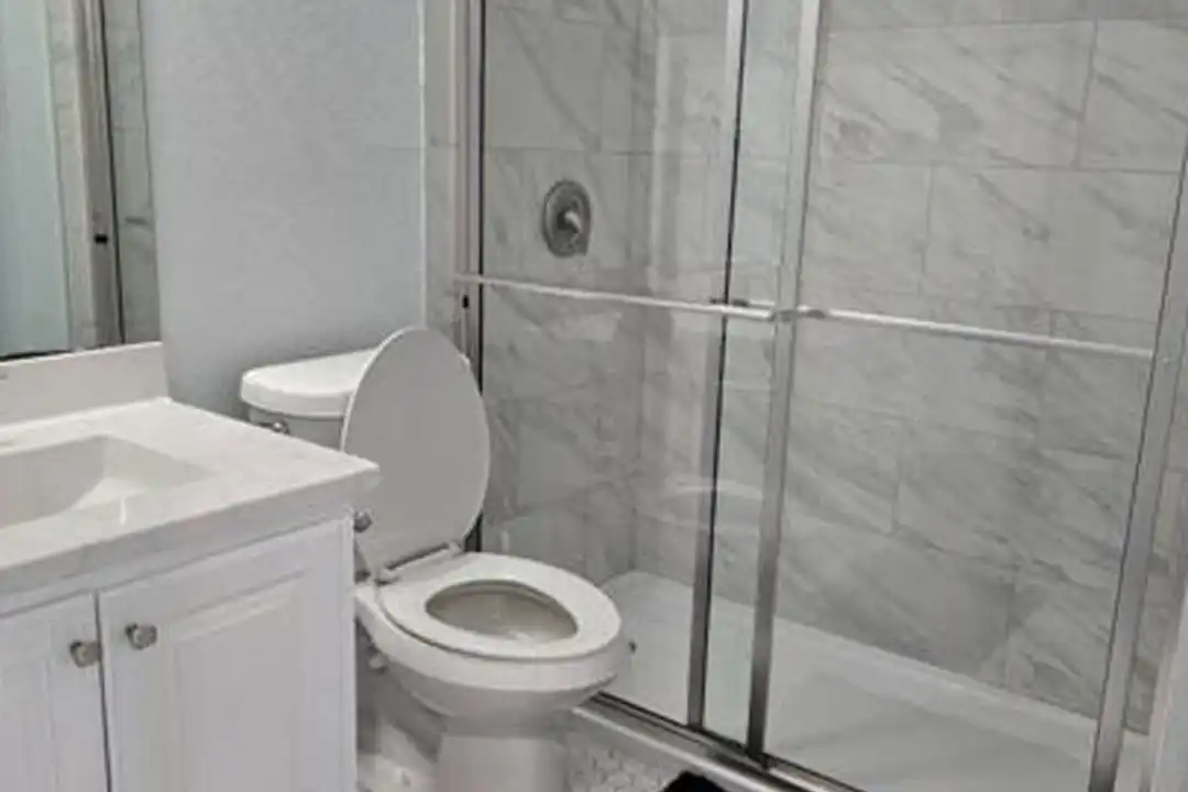 909 W 23rd St unit 1318655P - View 5