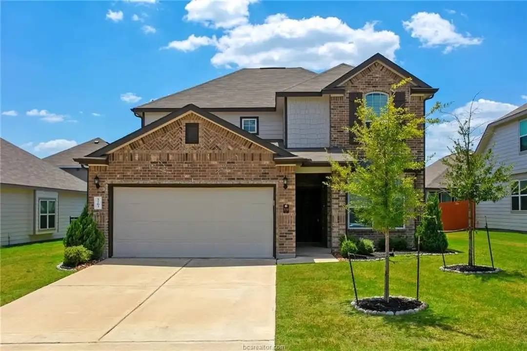 5763 Paseo Pl – photo 1