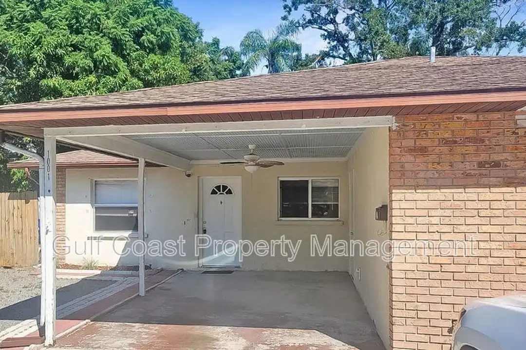 1001 25th St W – photo 1