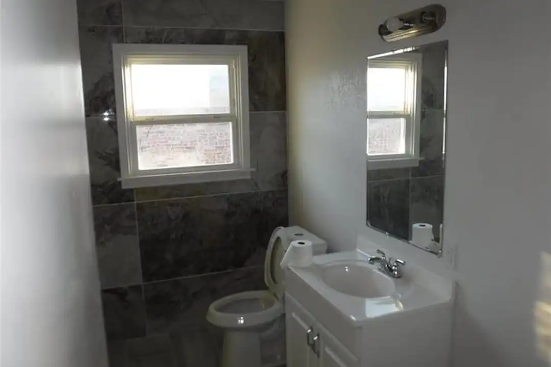 4109 Ridgecrest Cir - More