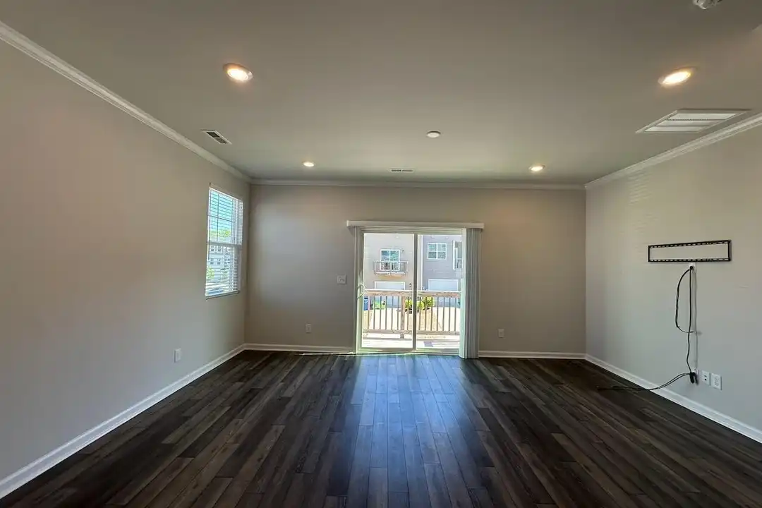 2521 Laurel Valley Way - Więcej
