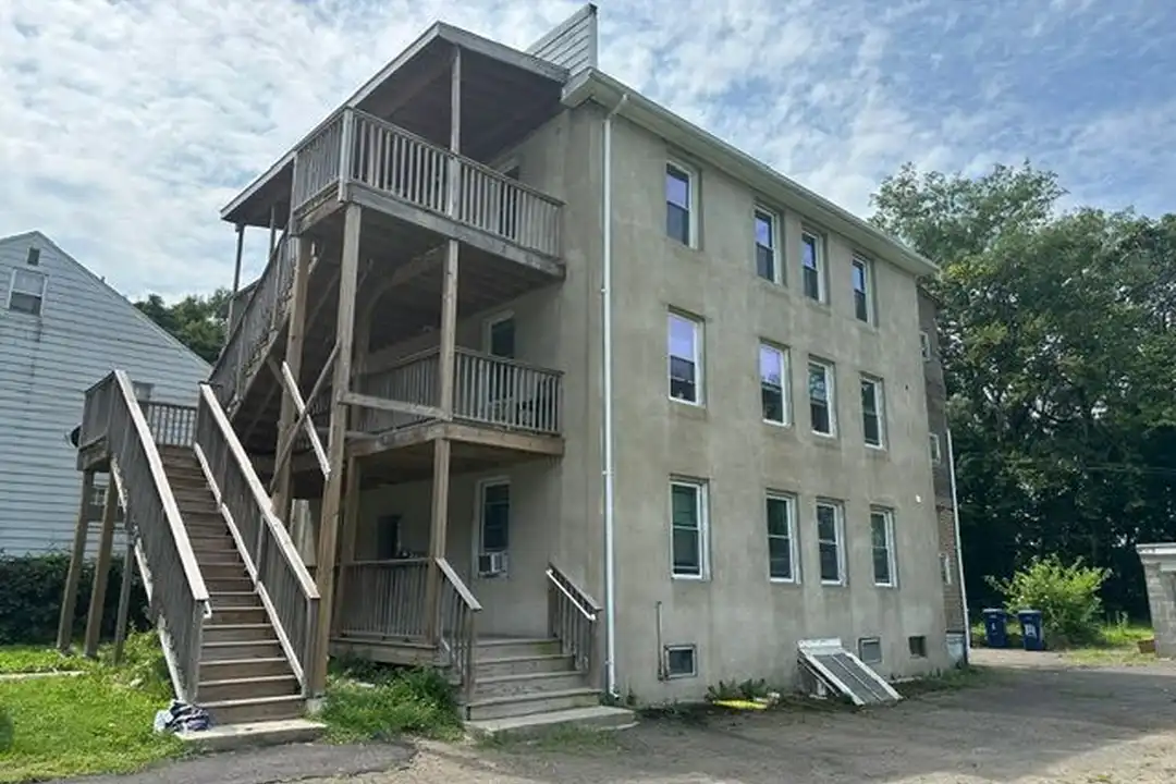 111 Hodge Ave – photo 1 of 3