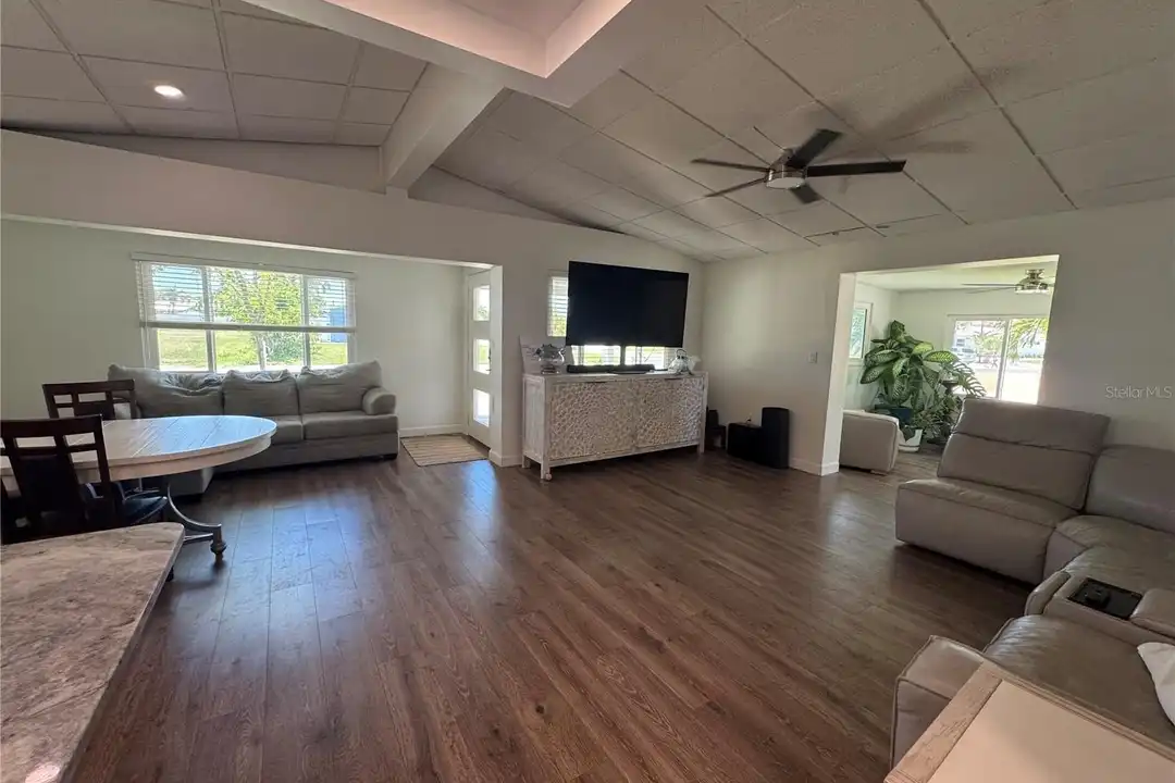 377 39th Ave - View 6