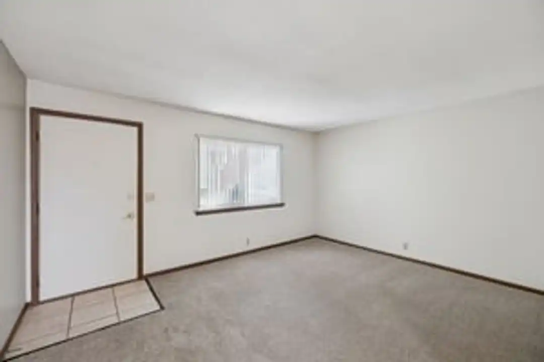2504 Vine St unit 26 - View 3