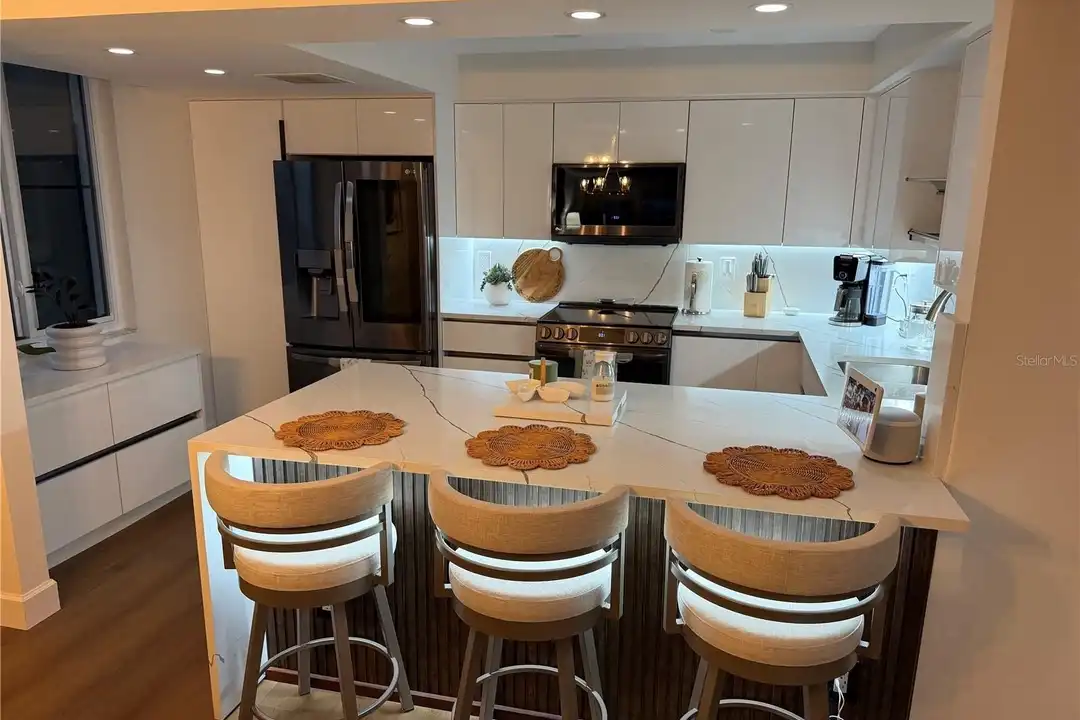 1480 Gulf Blvd #309 - More