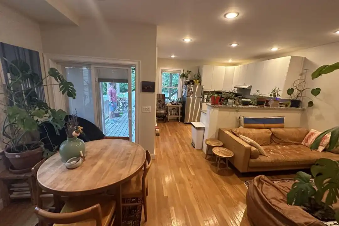 739 Somerville Ave – photo 1