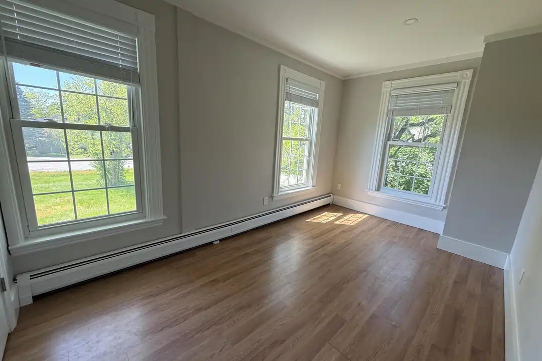 52 Lincoln St #C - View 5