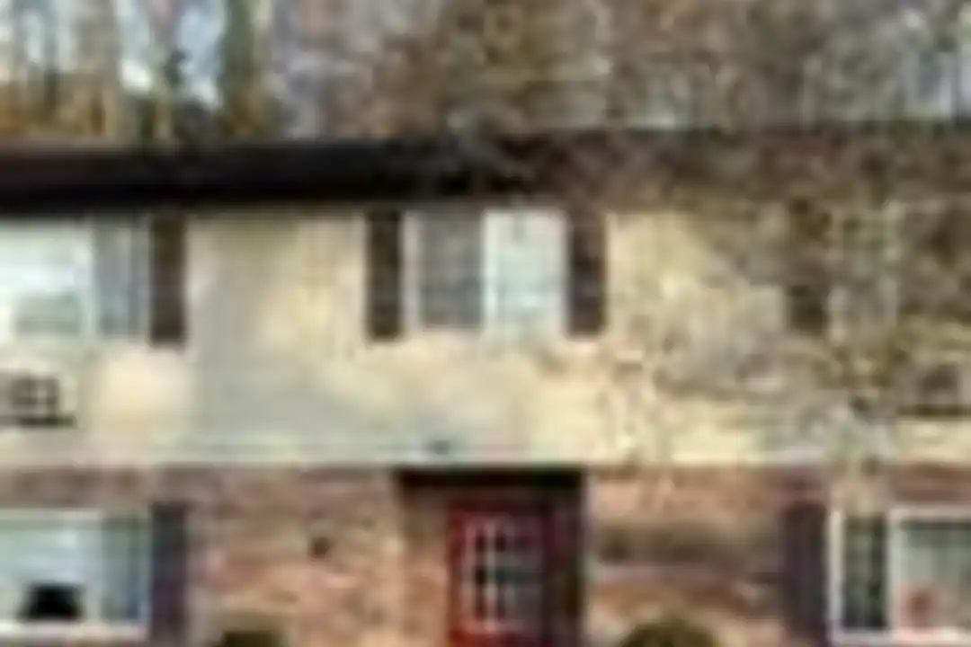 68 Ryder Ct – photo 1 of 3