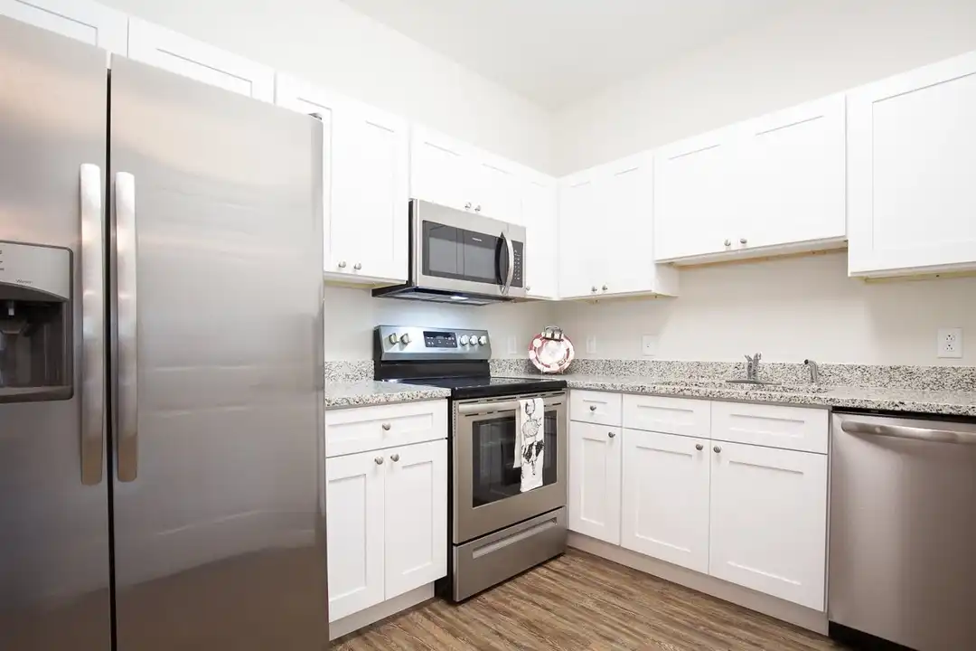 3554 Austin Davis Ave #205 - More