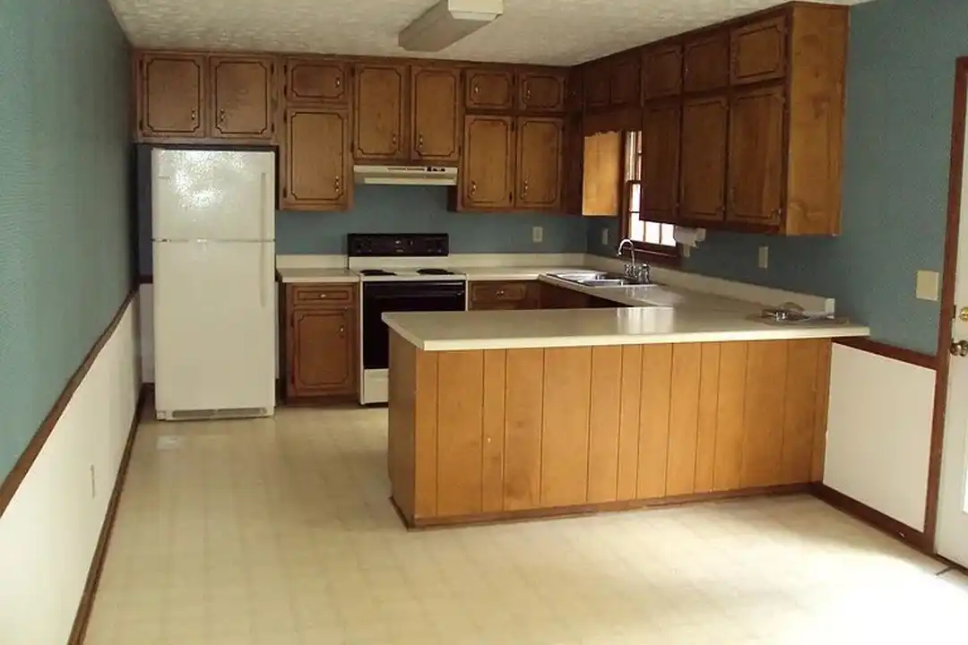 House in Lilburn - View 2