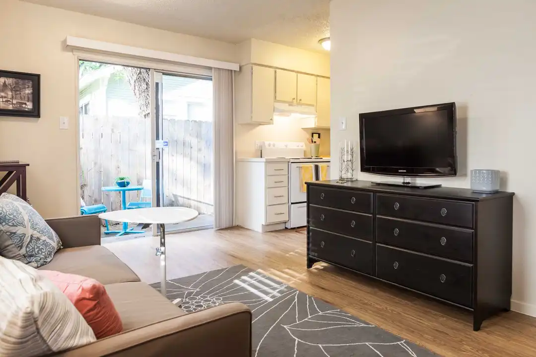 4209 Avenue B unit 203 - View 3