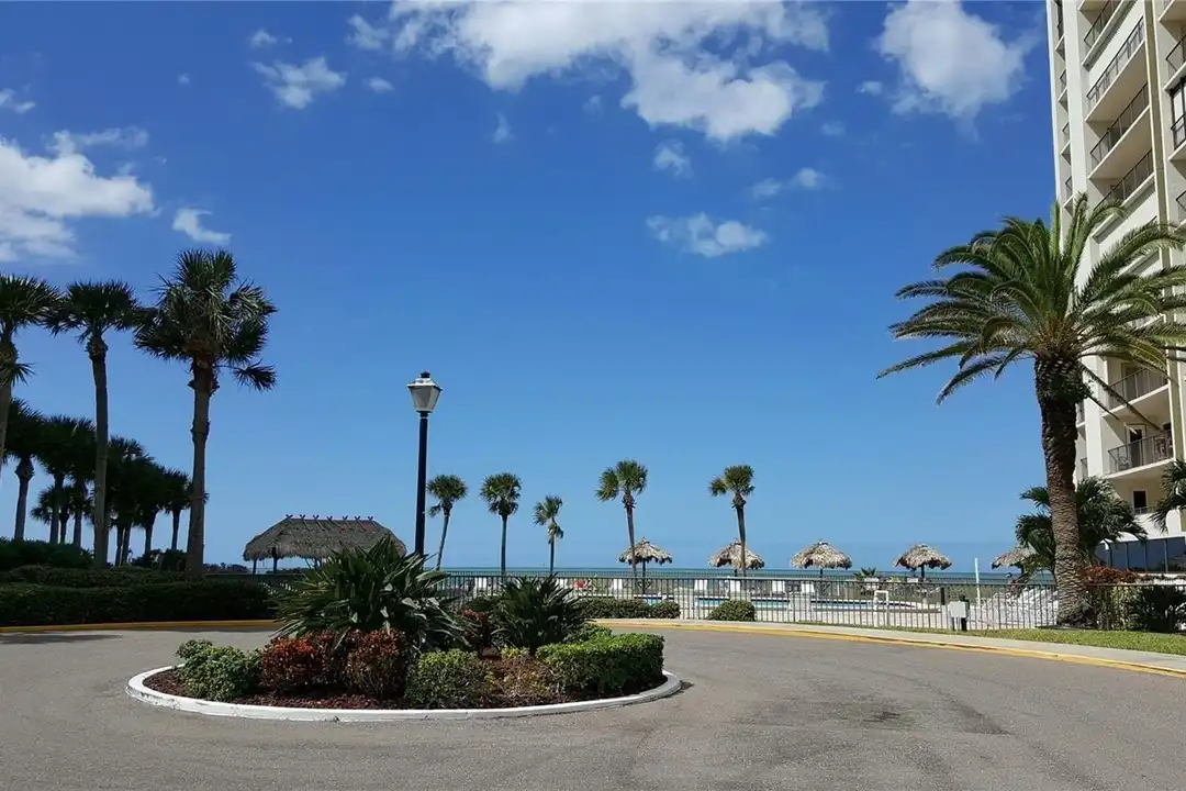1480 Gulf Blvd #106 - More