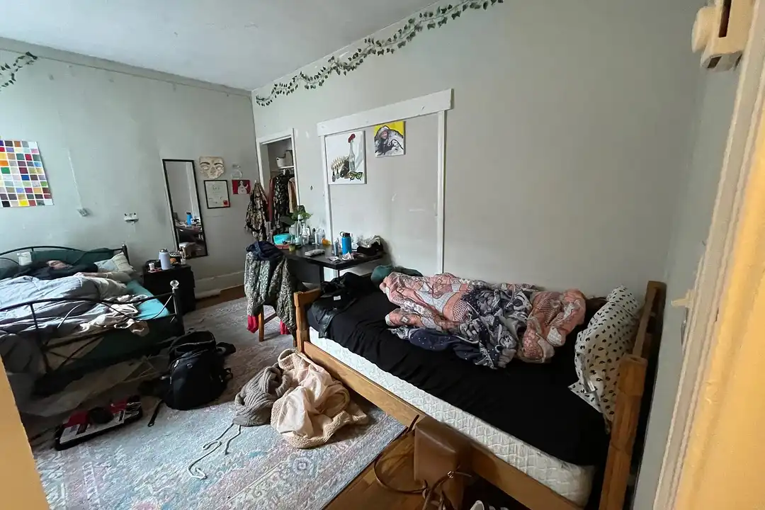 881 Huntington Ave. – photo 1