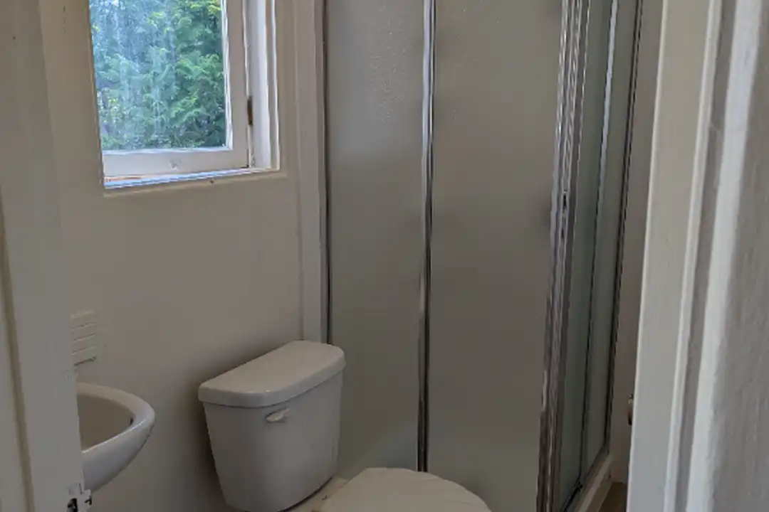 1127 Grand Ave unit #4 - View 5