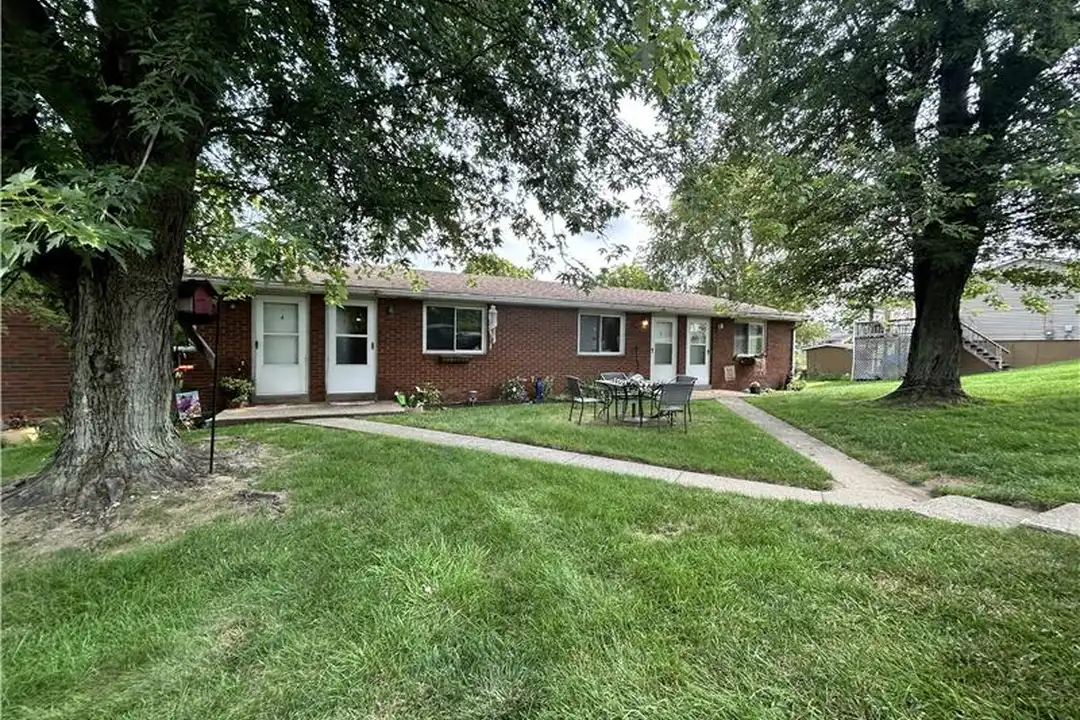 58 Decca Ln unit Apt 3 – photo 1 of 7