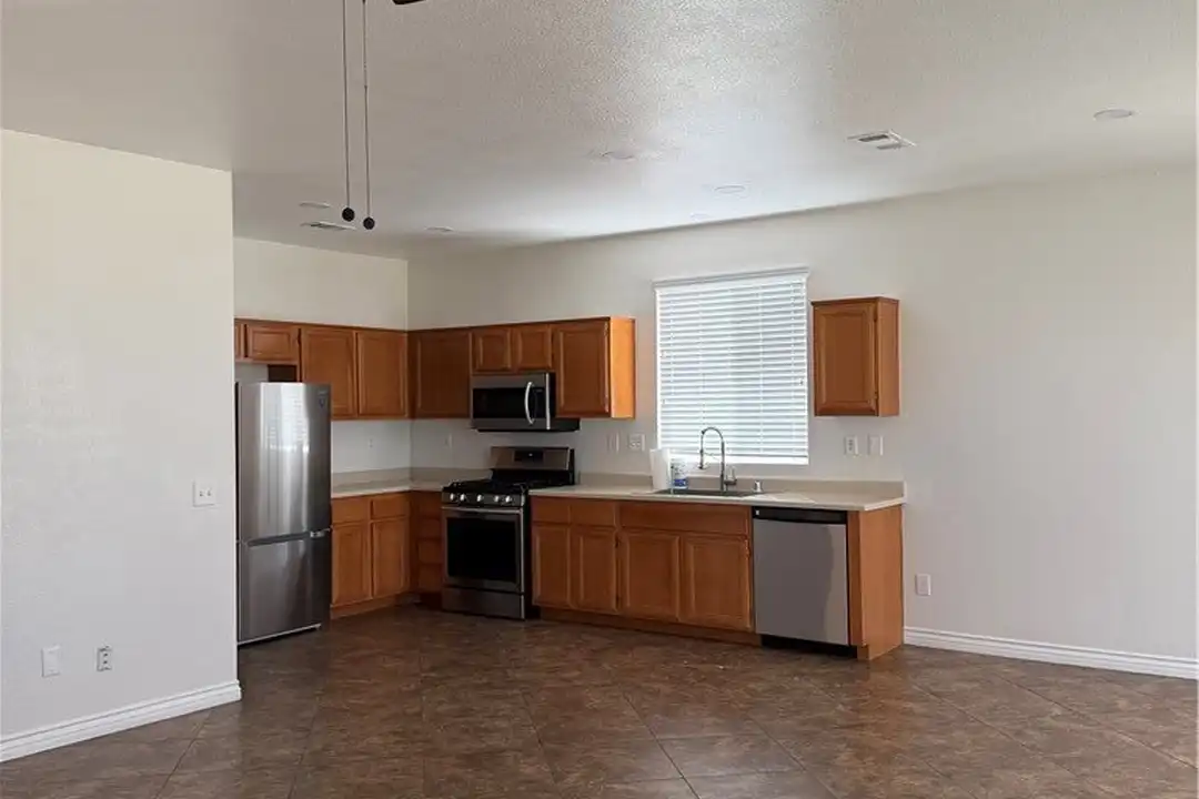 15678 Inca Way - View 2