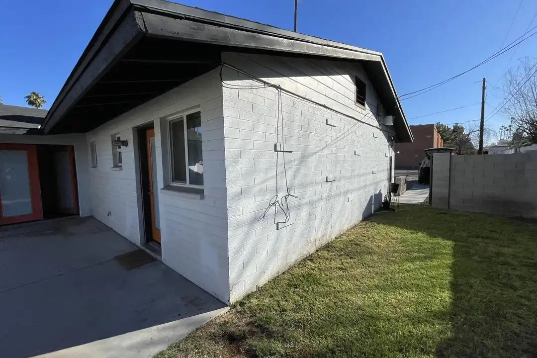 3416 N 37th St #5 - View 4