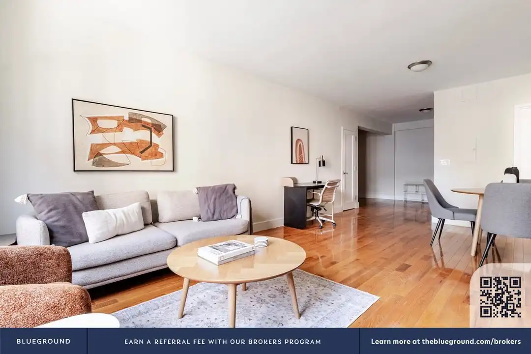 108 West 15th Street – pohled 4
