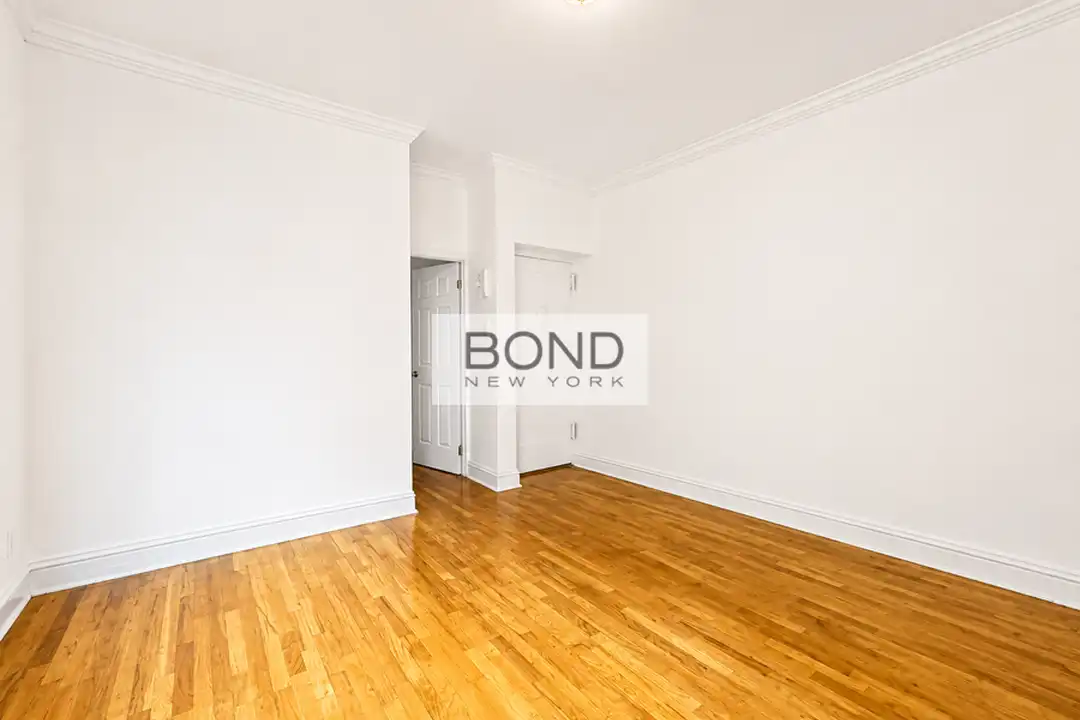 333 E 84th St - View 3
