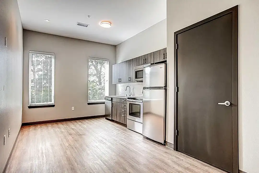 Detroit Terraces - View 4