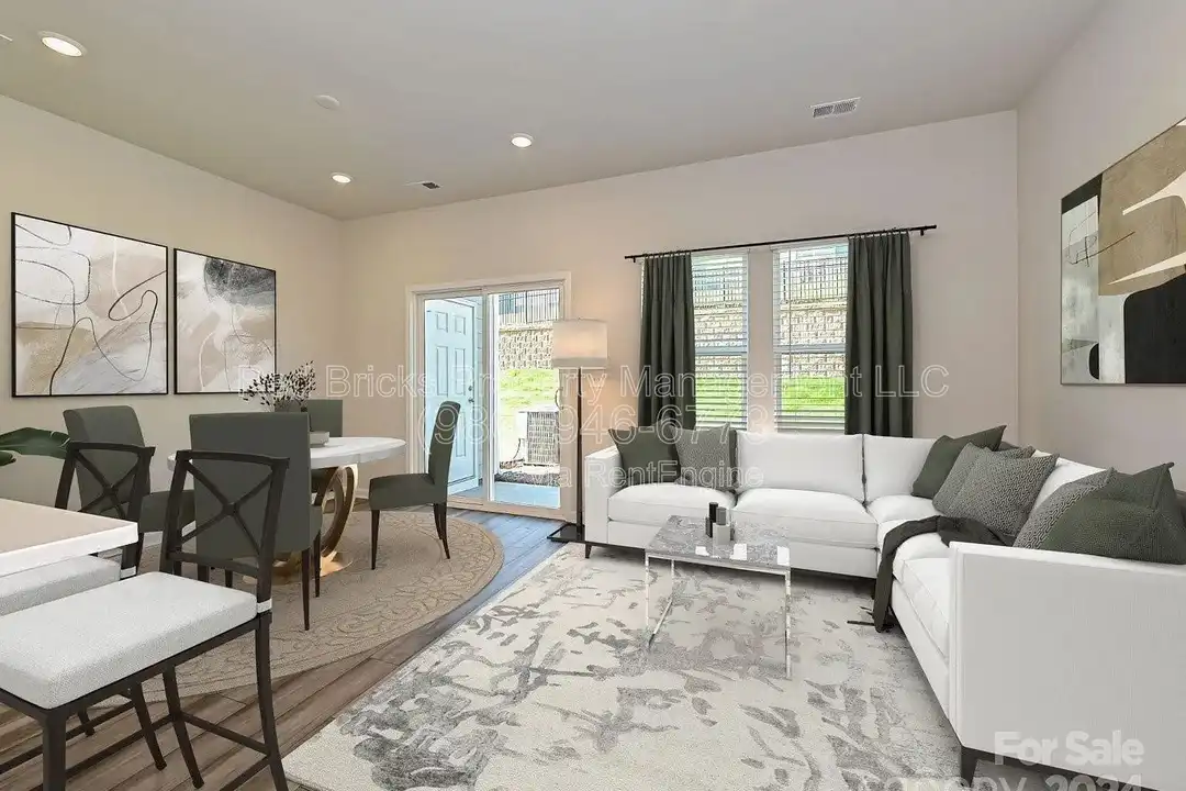 3610 Backwater St - View 4
