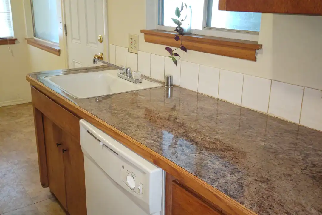 2126 W Pacific Ave unit 301 - View 2