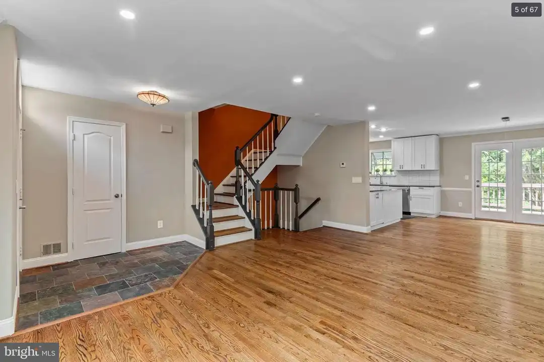 3906 Valley Ridge Dr - View 5