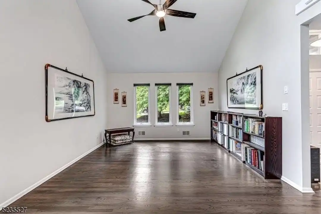 33 Highmount Ave - View 5