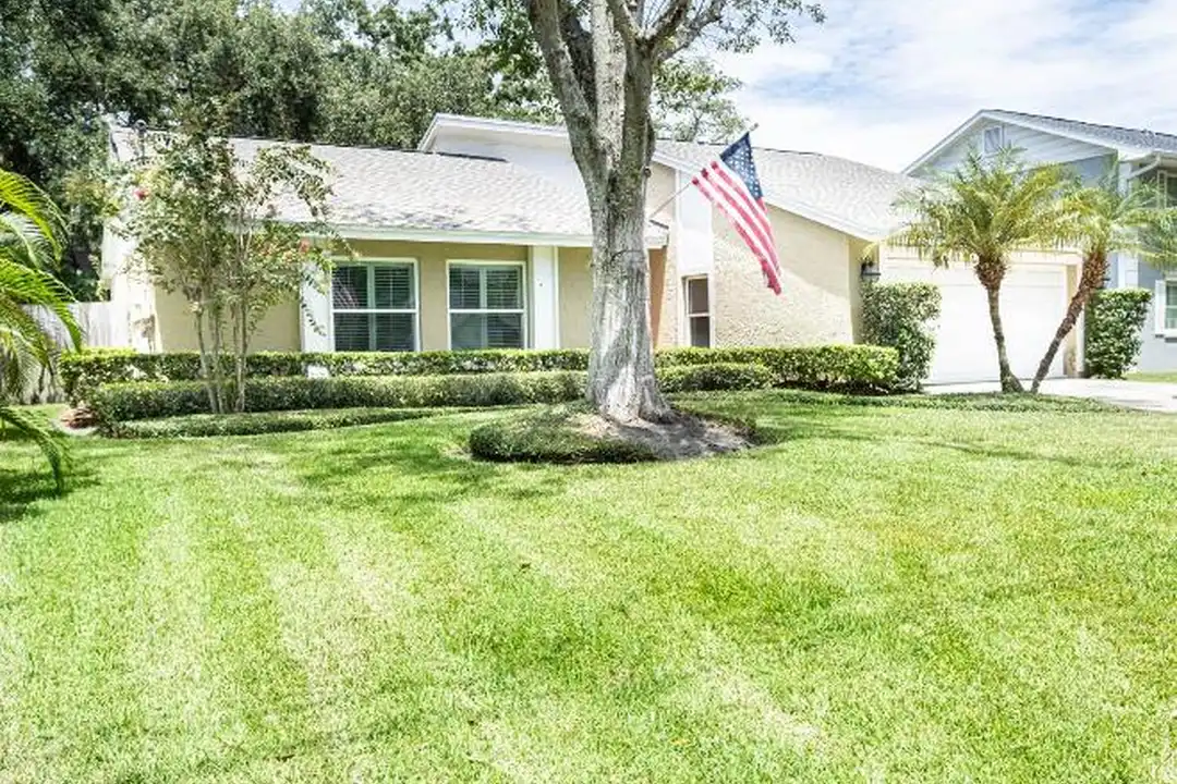 4711 W San Miguel St – pohled 2