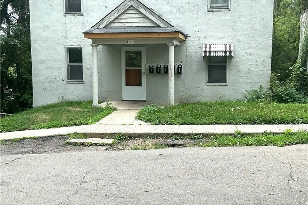 4315 Paige Ave NW unit 3 – photo 1
