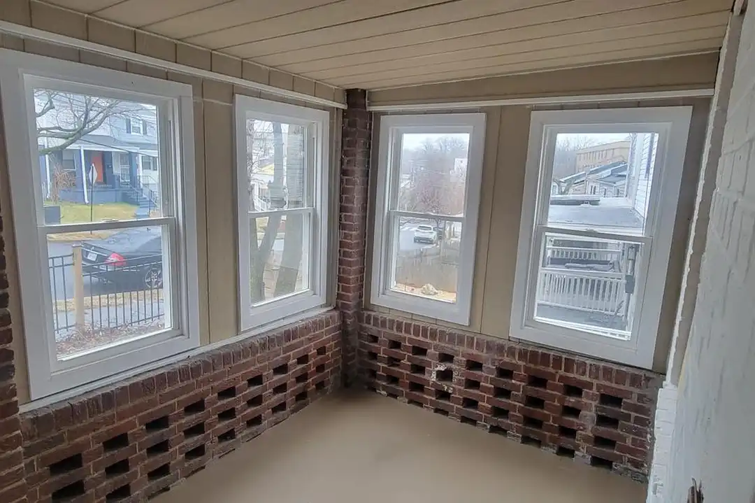 814 51st St NE - View 2