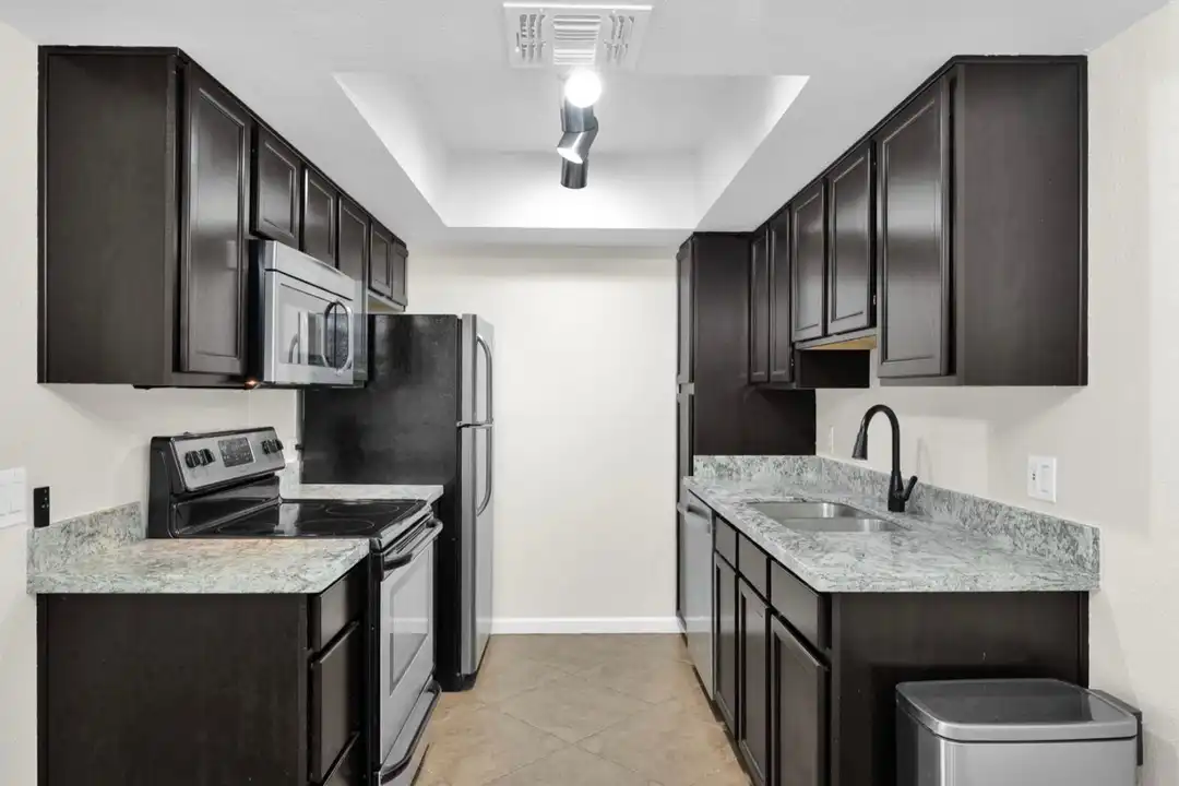 Apartment in Scottsdale - View 5