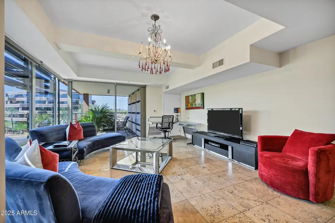 Apartment in Scottsdale - View 5