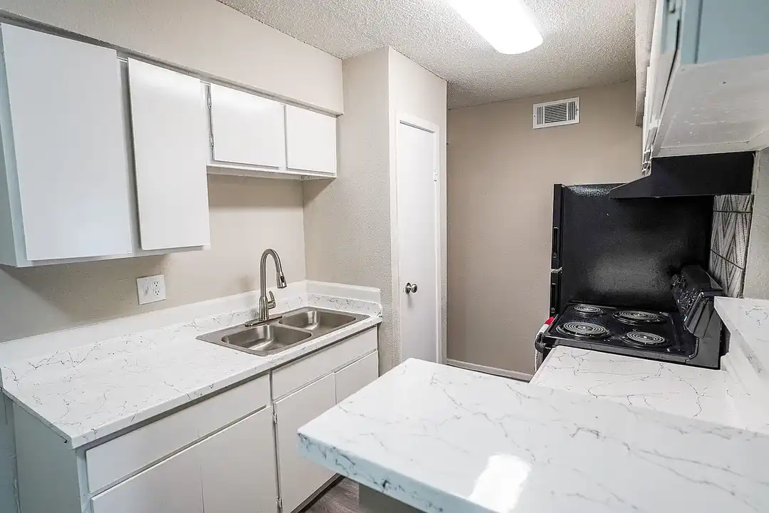 Avery Place – photo 1